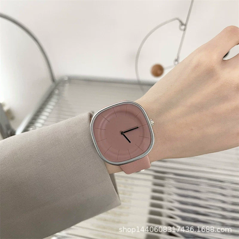 Universal Minimalist Leisure Alloy Watch - Image 4