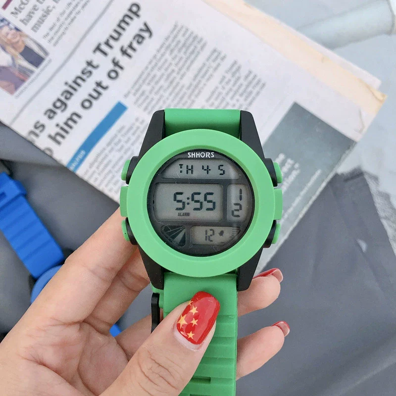 Universal Multifunctional Luminous Electronic Watch With Stainless Steel Buckle Silicone Strap Rubber Case And Plastic Mirror Round Dial