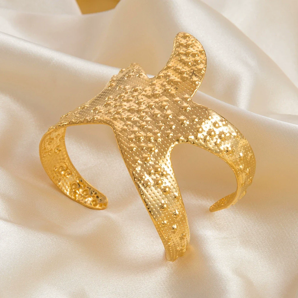 Vintage Animals Starfish Stainless Steel 18K Electroplated Hammer Bracelet For Women - Image 3