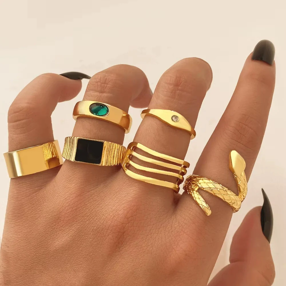 Vintage Geometric Round Turquoise Metal Ring Inlaid With Artificial Gemstones And Semiprecious Stones Gold Plated - Image 13