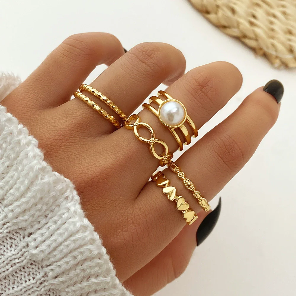 Vintage Geometric Round Turquoise Metal Ring Inlaid With Artificial Gemstones And Semiprecious Stones Gold Plated - Image 15