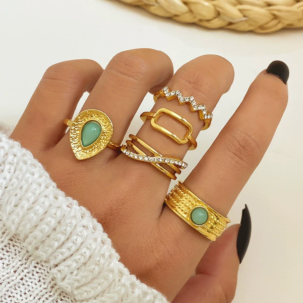 Vintage Geometric Round Turquoise Metal Ring Inlaid With Artificial Gemstones And Semiprecious Stones Gold Plated - Image 19