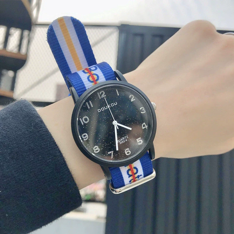 Watch Alloy Case Stainless Steel Clasp Textile Strap Round Dial Leisure Style