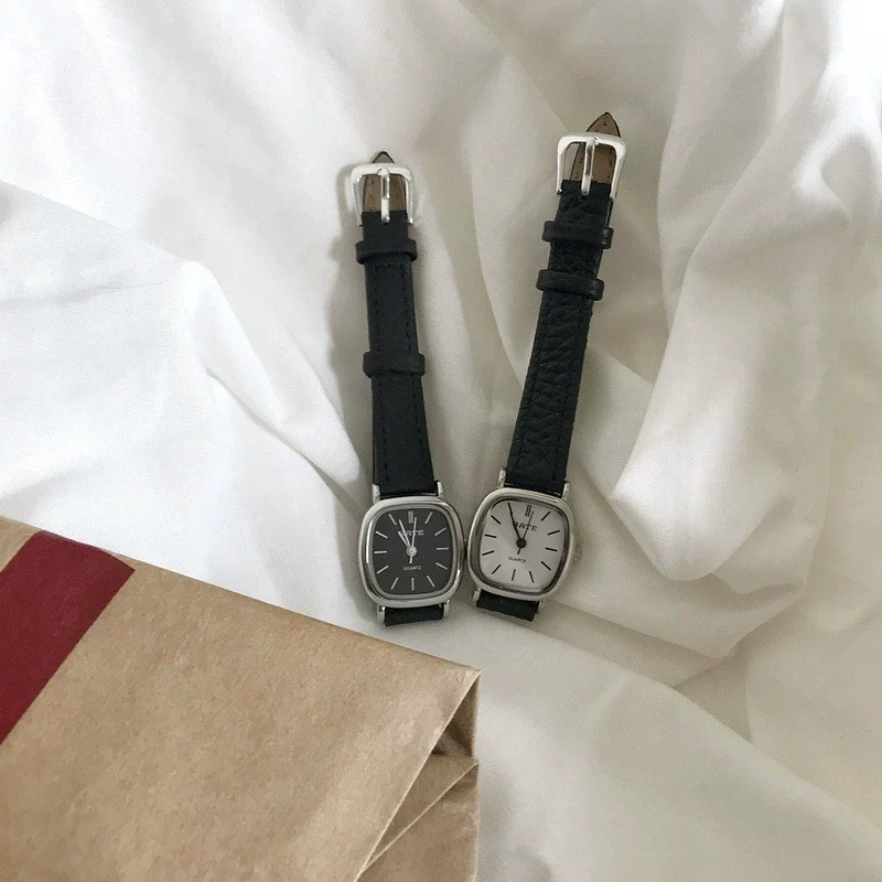 Watch Alloy Leather Square Retro Artistic Quartz - Image 4