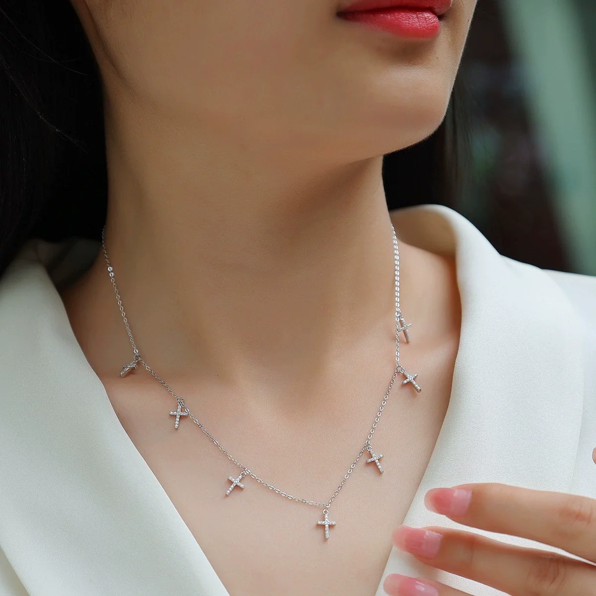 Wholesale 925 Silver Necklace With Moissanite Pendant And Cross Chain Fashionable And Set With Diamonds - Image 2