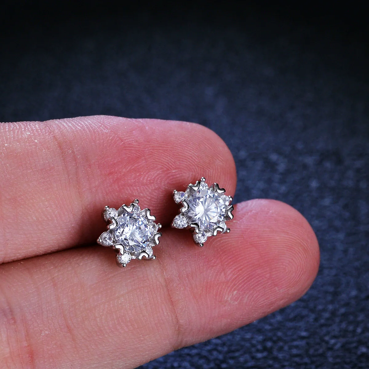 Wholesale 925 Silver Women's Geometric Snowflake Earrings Simple Style - Image 4
