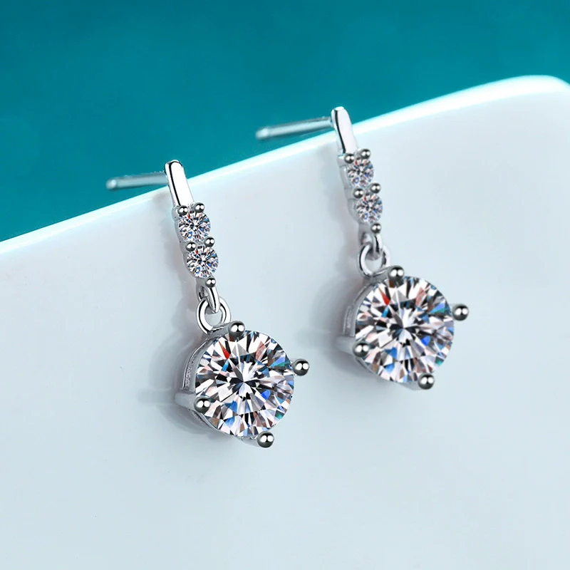 Wholesale 925 Sterling Silver Earrings With Flower Pattern And Electroplating Treatment