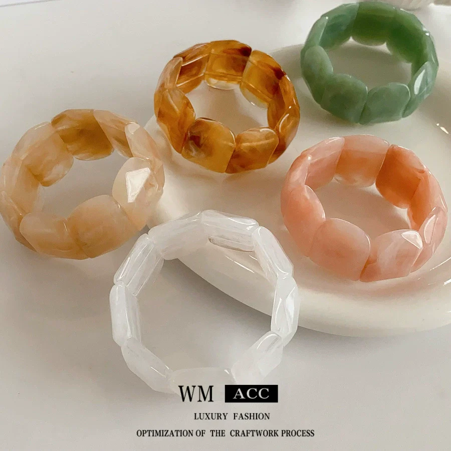 Wholesale Acrylic Wide Elastic Bangle Electroplated Retro Light Luxury Highend Temperament Jewelry - Image 3
