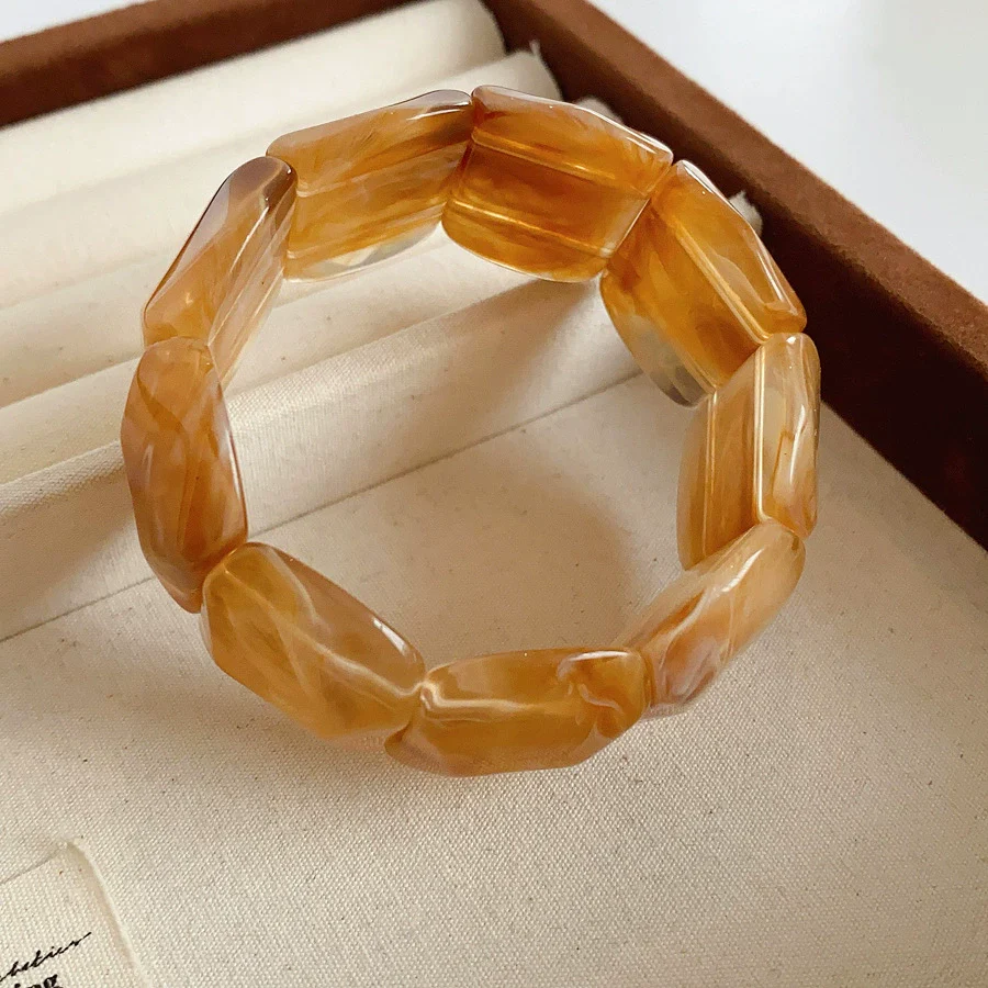 Wholesale Acrylic Wide Elastic Bangle Electroplated Retro Light Luxury Highend Temperament Jewelry - Image 8
