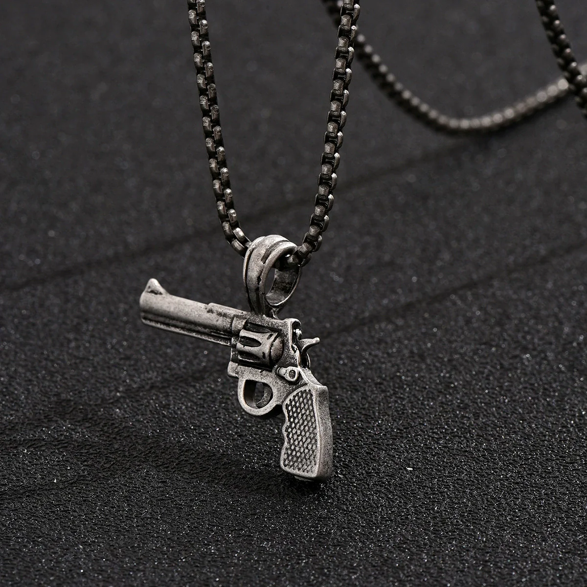 Wholesale Alloy Ak47 Gun Pendant Necklace Electroplated Unisex Fashion Jewelry - Image 8