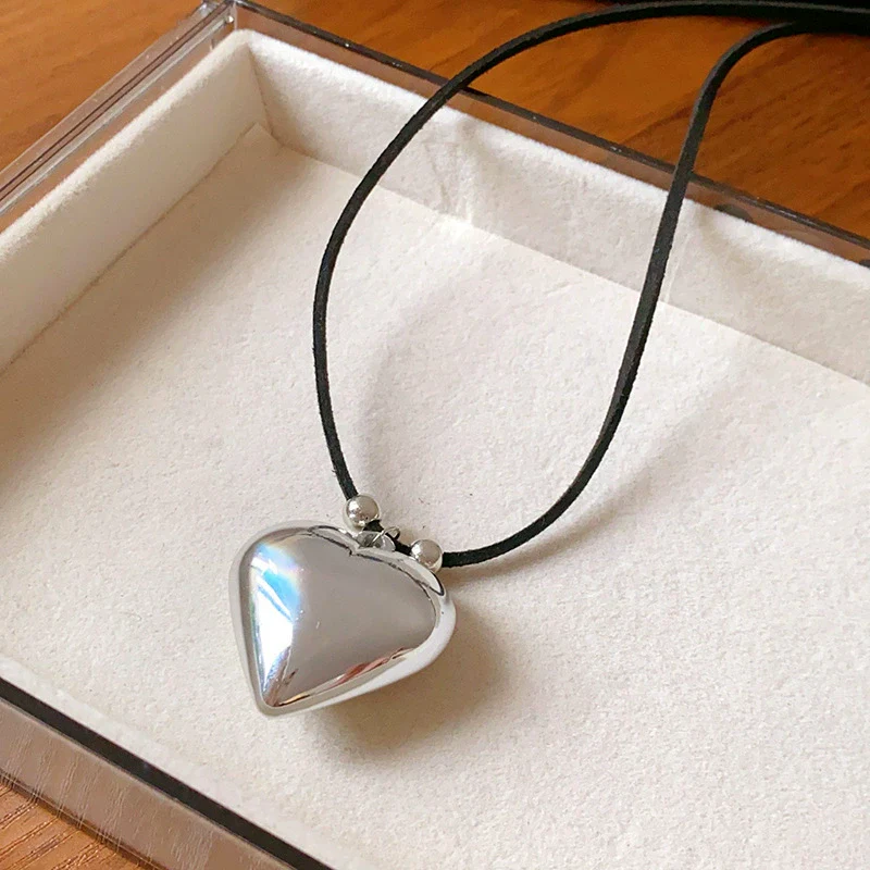 Wholesale Alloy And Resin Heart And Geometric Style Necklace Set With Diamonds For Women - Image 22