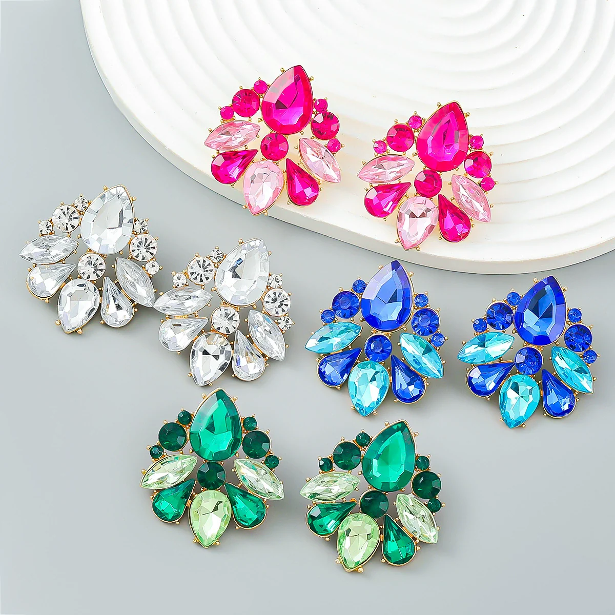 Wholesale Alloy Diamond Geometric Earrings For Women
