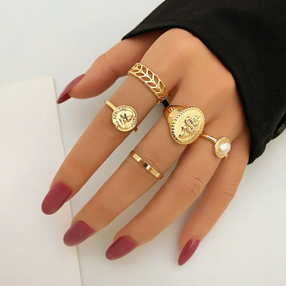 Wholesale Alloy Geometric Relief Portrait Retro Diamond Ring Unisex - Image 7