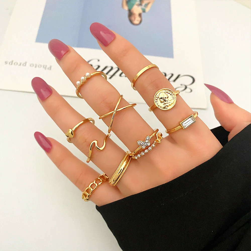 Wholesale Alloy Geometric Relief Portrait Retro Diamond Ring Unisex - Image 8