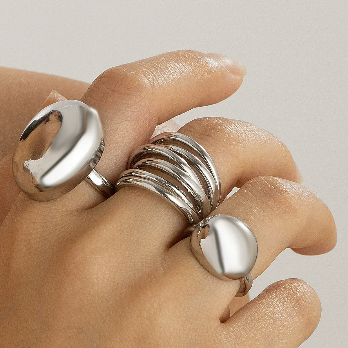 Wholesale Alloy Geometric Retro Electroplated Women's Ring Set With Irregular Smooth Opening Texture - Image 12