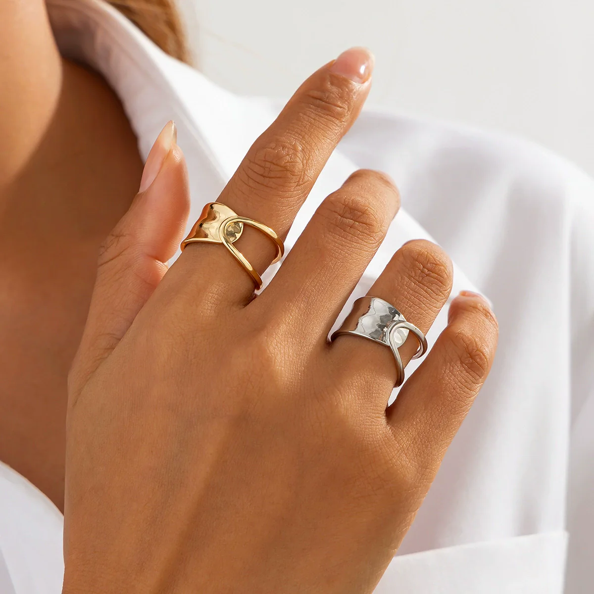 Wholesale Alloy Geometric U Shape Electroplated Ring For Women - Image 2
