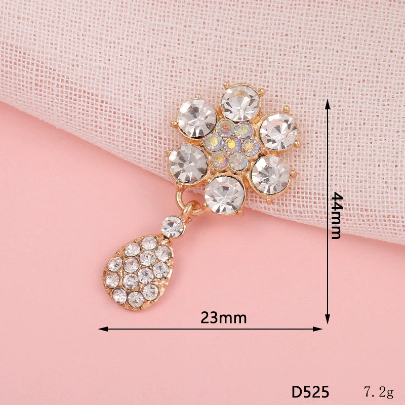 Wholesale Alloy Light Luxury Sixpetal Flower Pattern Electroplated Pendant Mobile Phone Shell Jewelry Accessories - Image 12