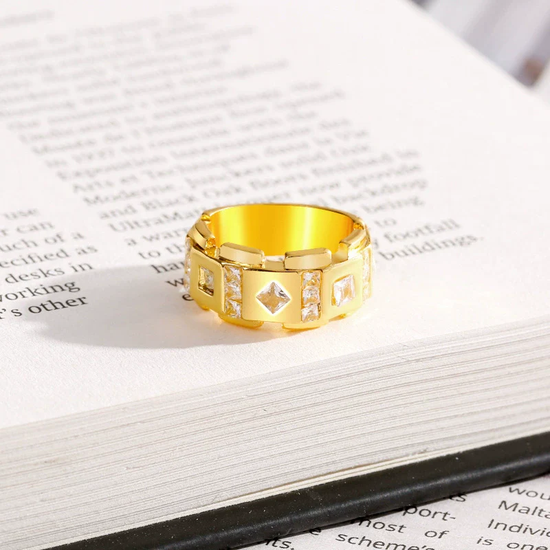 Wholesale Alloy Minimalist Geometric Halfcircle Inlaid Zircon Electroplated Ring - Image 3
