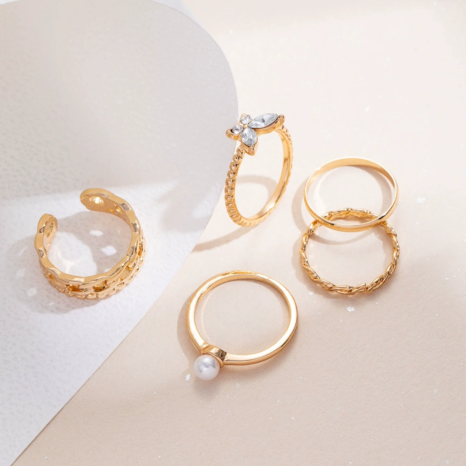 Wholesale Alloy Pearl Rhinestone Butterfly Twist Electroplated Ring Set For Women - Image 4
