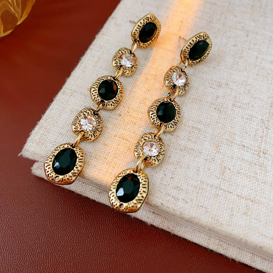 Wholesale Alloy Retro Geometric Oval Tassel Earrings Necklace Bracelet Electroplated - Image 7