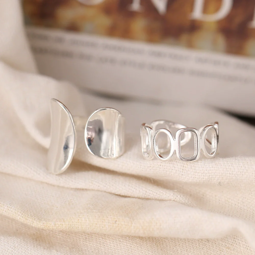 Wholesale Alloy Retro Hollow Geometric Ring For Women With Electroplating Treatment - Image 3