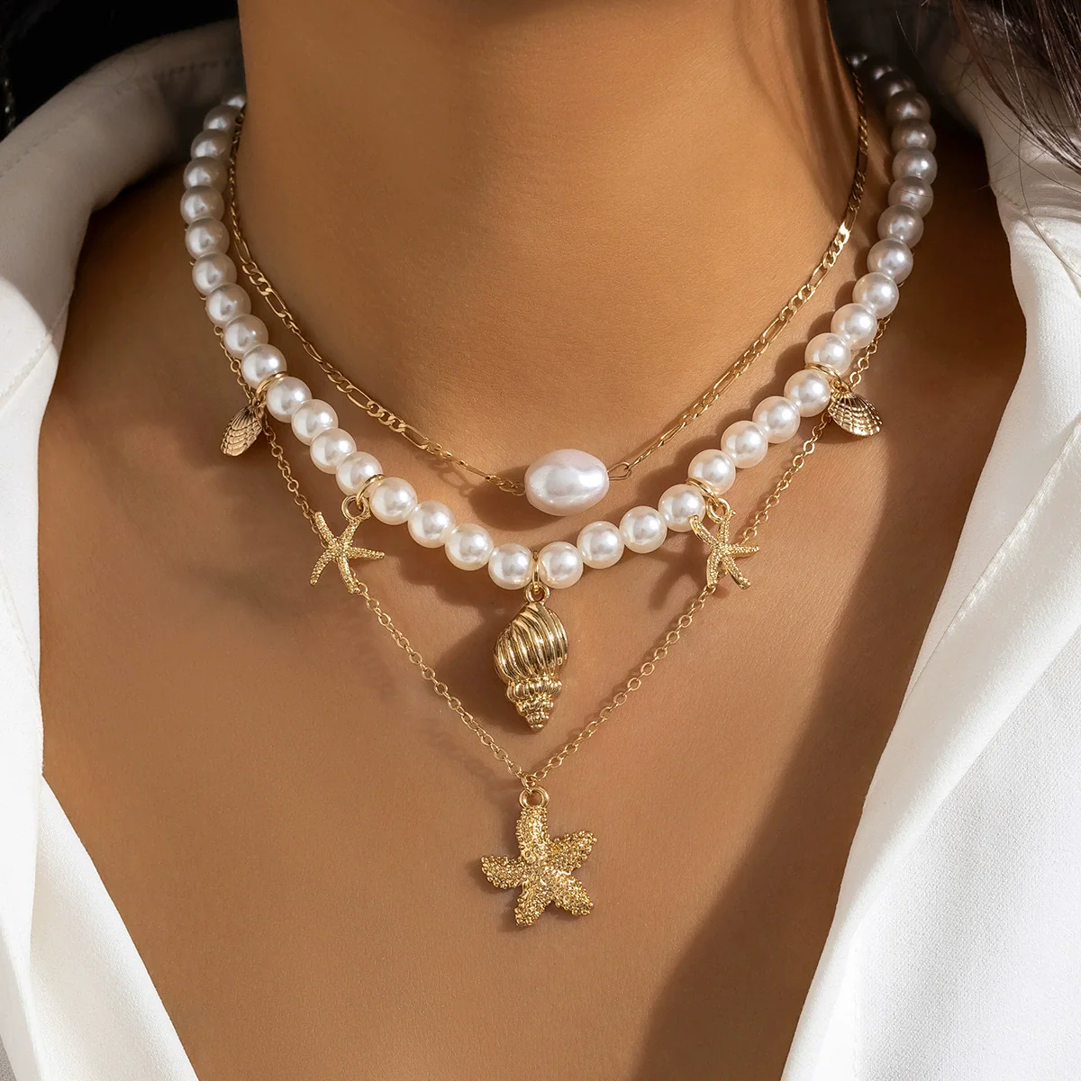 Wholesale Beaded Imitation Pearl Necklace With Starfish Shell Retro Style And Electroplating Processing - Image 3
