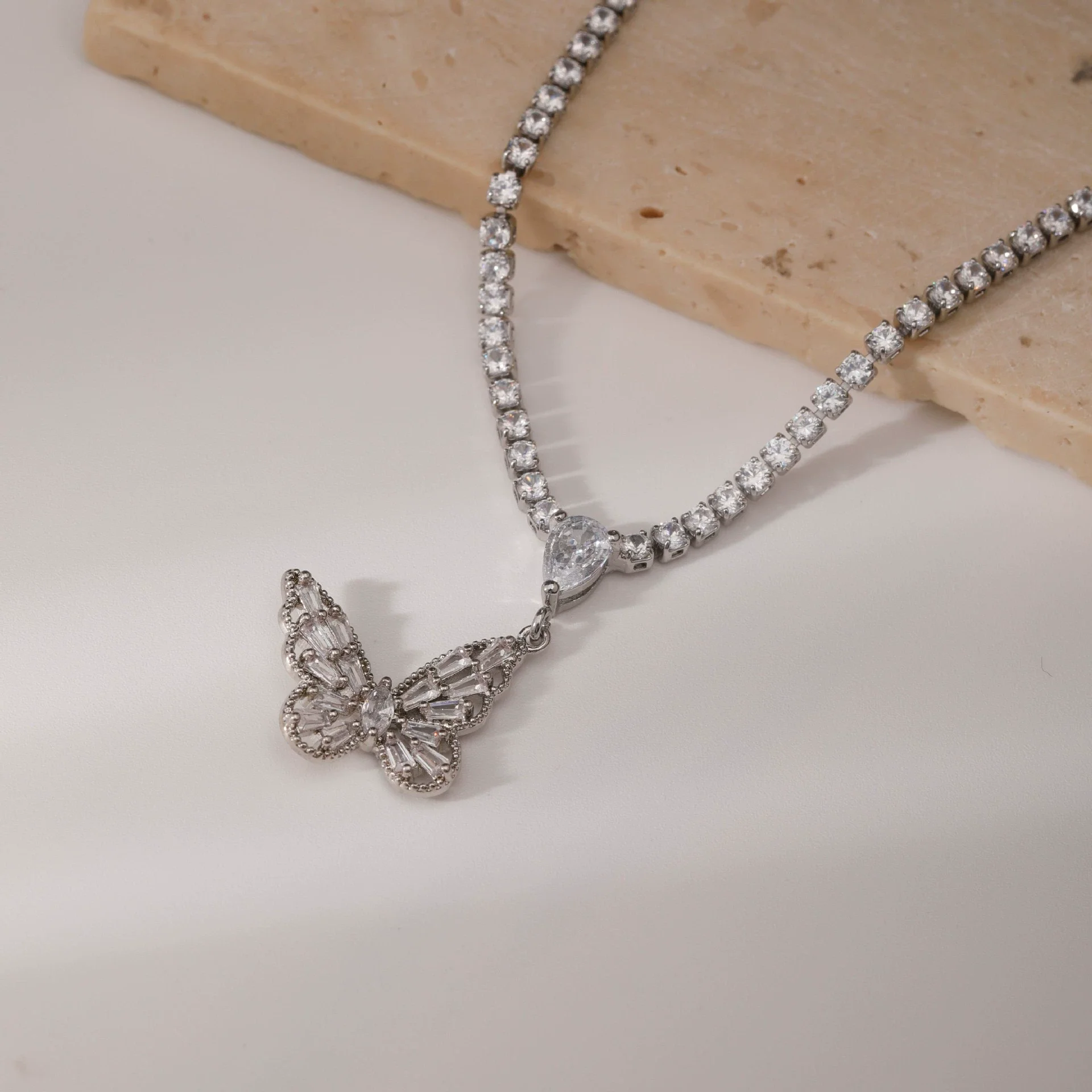 Wholesale Bow Necklace Copper Electroplated Stylish For Women - Image 4