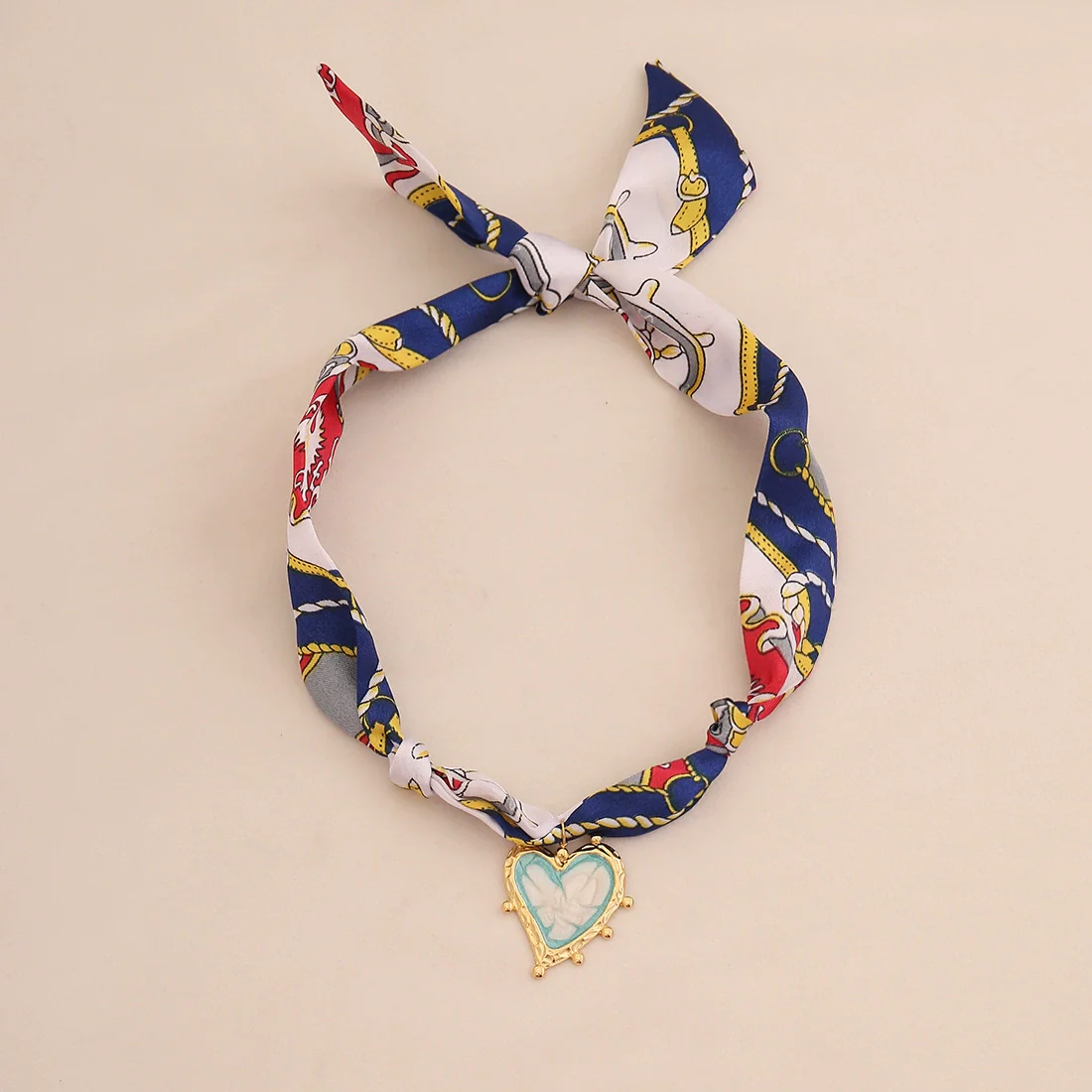 Wholesale Casual Style Electroplated Heart Shape Titanium Steel Pendant Necklace For Women - Image 4
