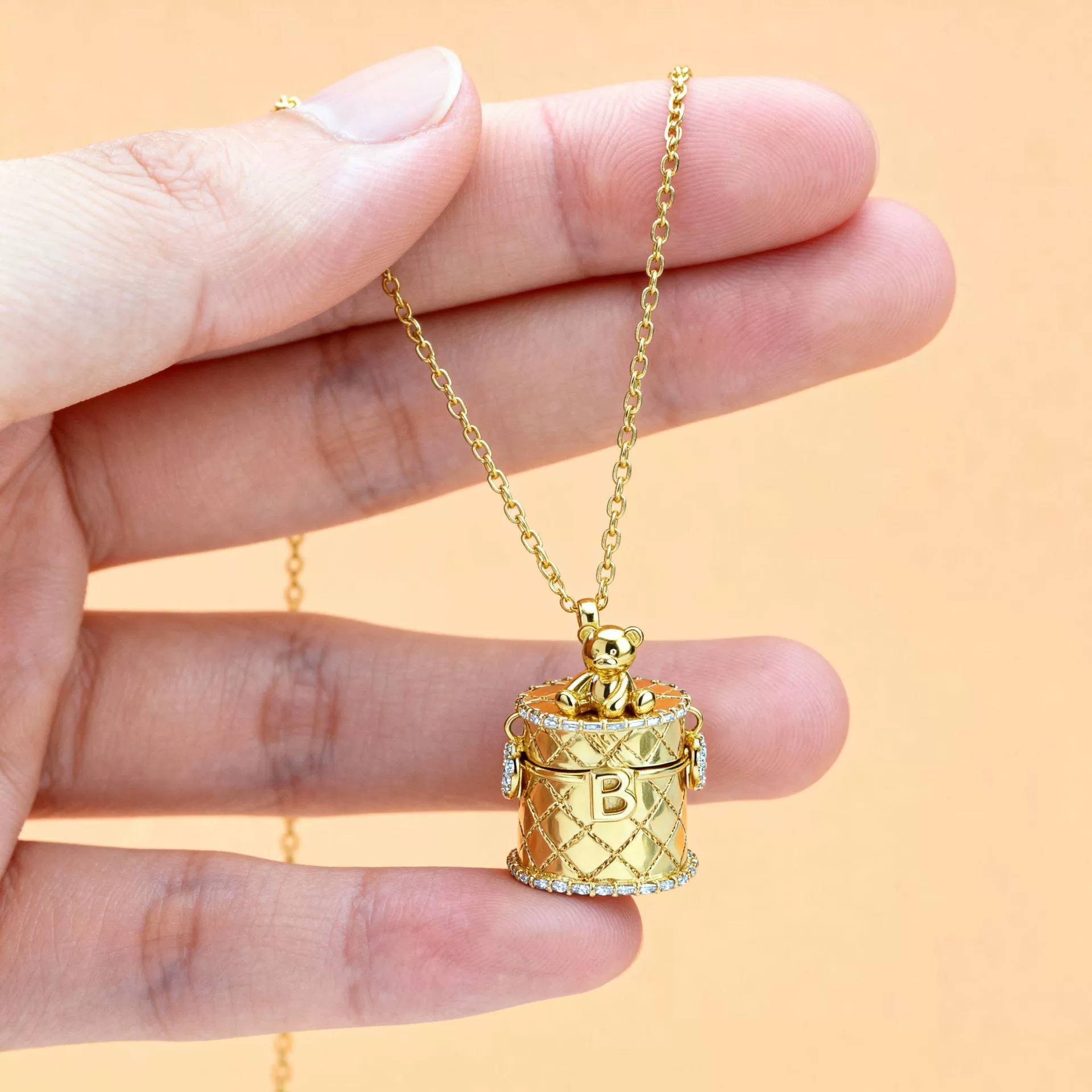Wholesale Copper Electroplated Bear And Bag Shape Pendant Necklace For Women Cute Sweet And Cool Style - Image 6