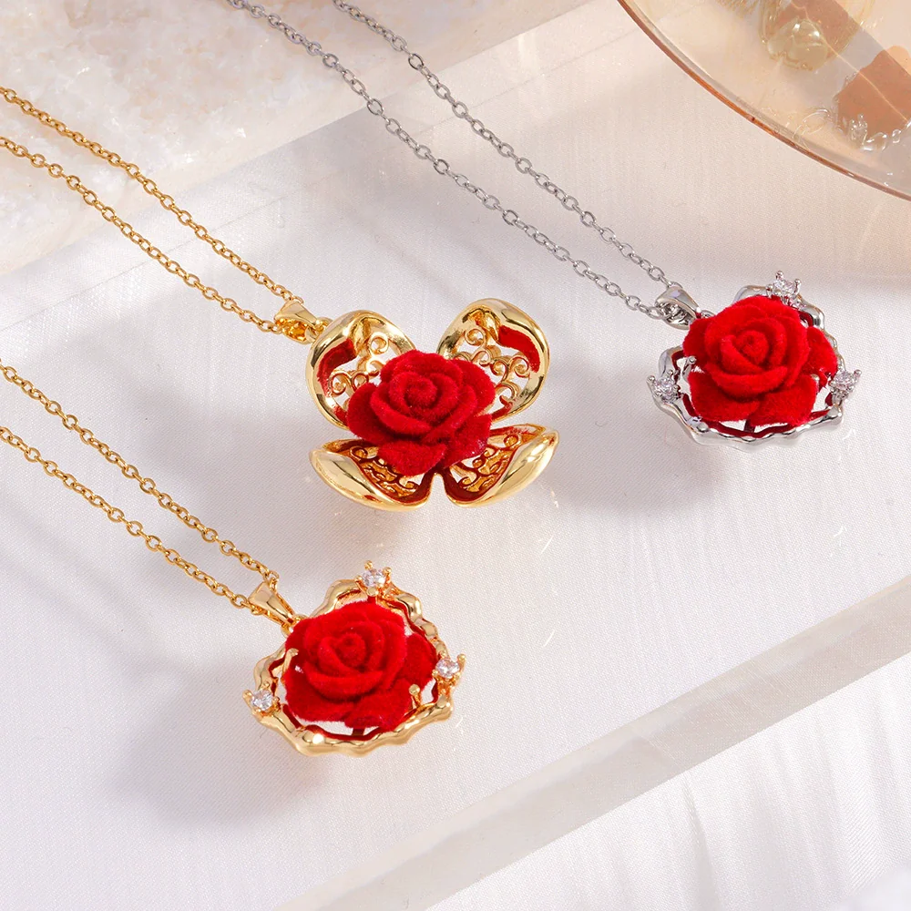 Wholesale Copper Goldplated Flowershaped Pendant Women's Retro Long O Word Chain Necklace For Autumn And Winter Accessories - Image 4