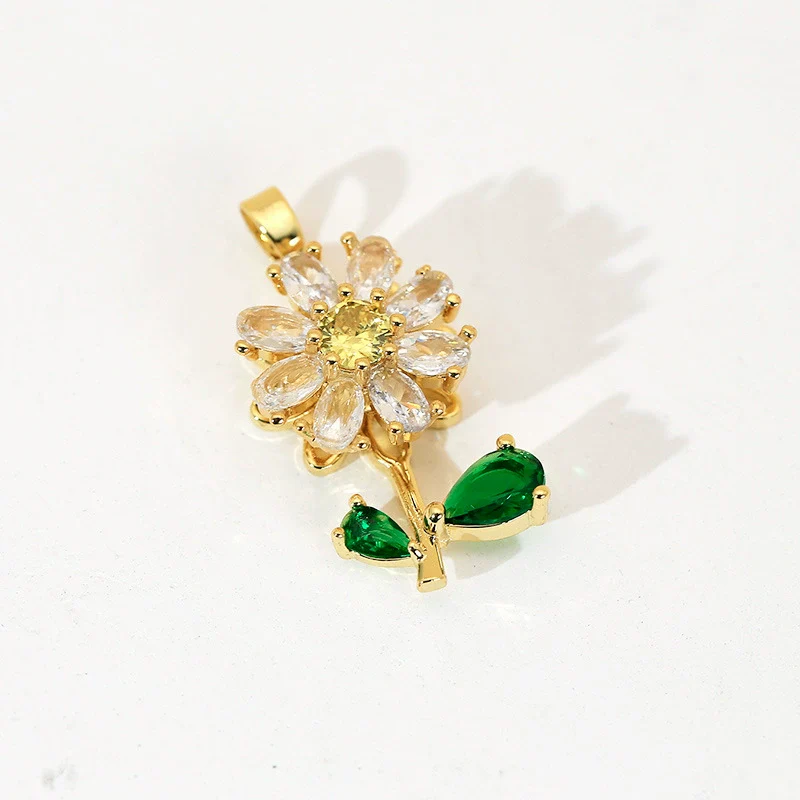 Wholesale Copper Micropaved Flower Pendant Women's Necklace - Image 4