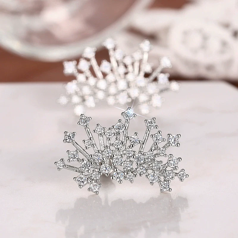 Wholesale Copper Micropaved Zircon Earrings For Women Floral Geometric Design Niche Style - Image 3