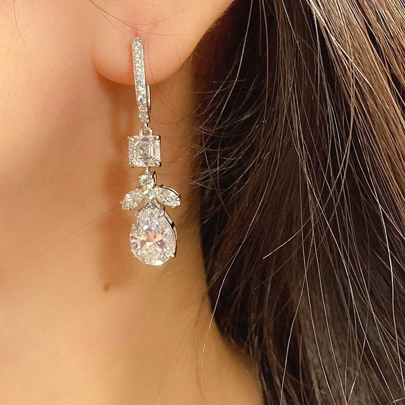 Wholesale Copper Natural Style Flower Leaf Drop Shape Geometric Earrings For Women - Image 3
