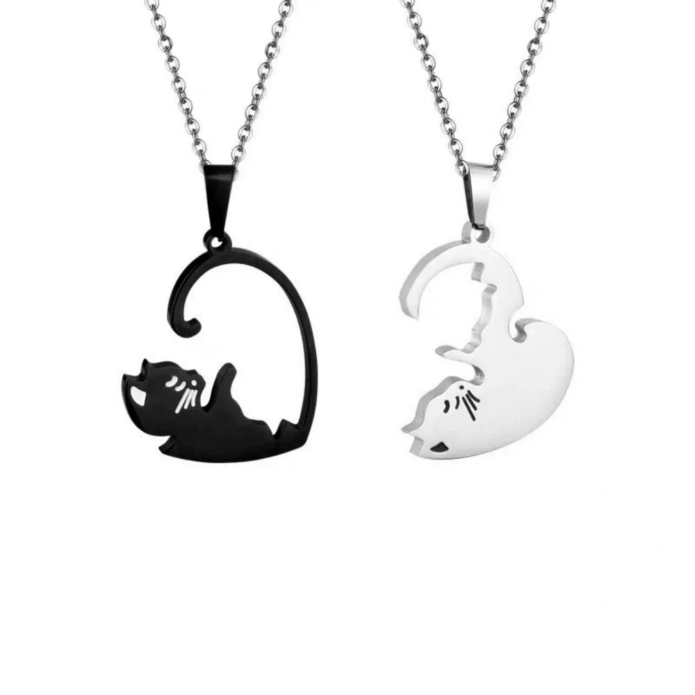 Wholesale Couple Necklace Titanium Steel Cat Hug Heart Electroplating Design - Image 2