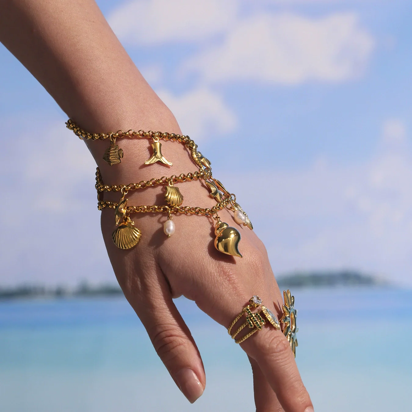 Wholesale Diy Ocean Style Stainless Steel Geometric Ferris Wheel Seahorse Starfish Fish Tail Shell Flying Fish Pendant Bracelet For Women Electroplated - Image 3