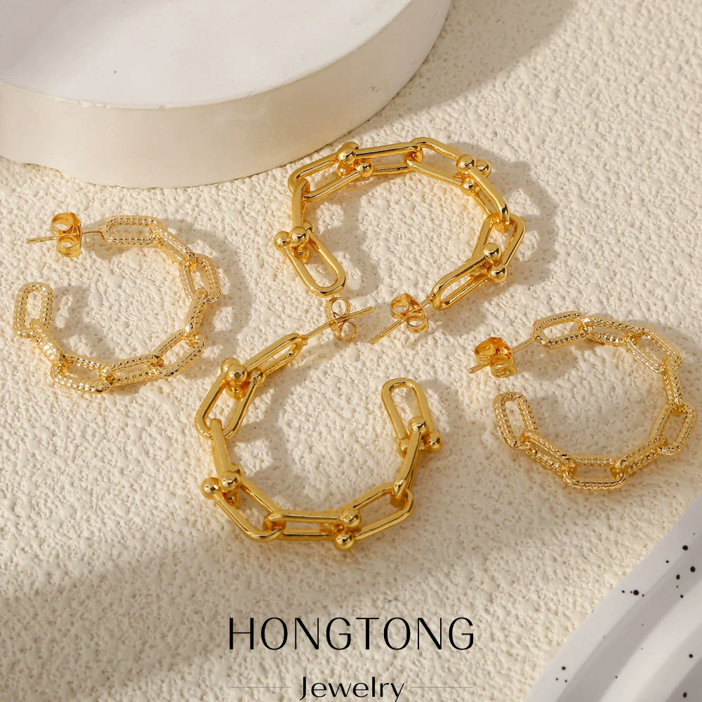 Wholesale Earrings Copper Geometric Cshaped Simple Style Electroplating Design For Women