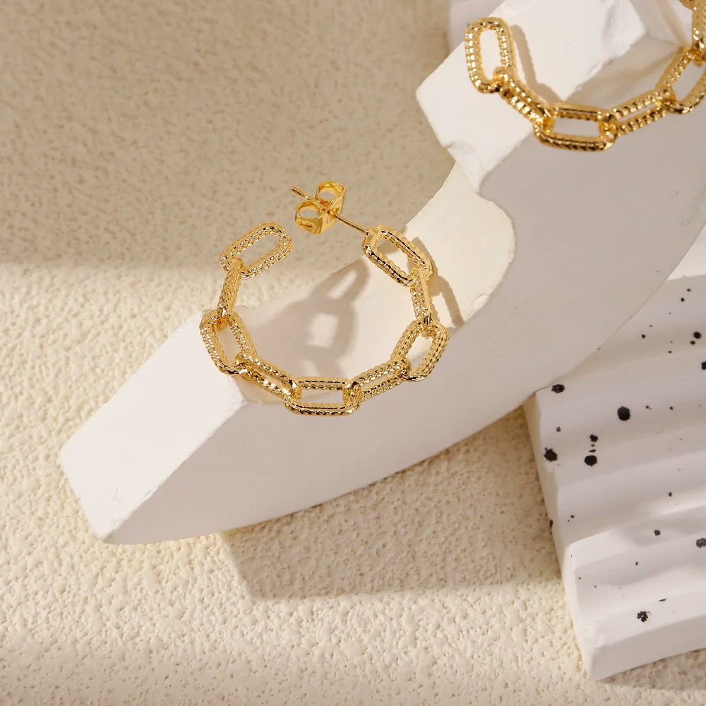 Wholesale Earrings Copper Geometric Cshaped Simple Style Electroplating Design For Women - Image 3