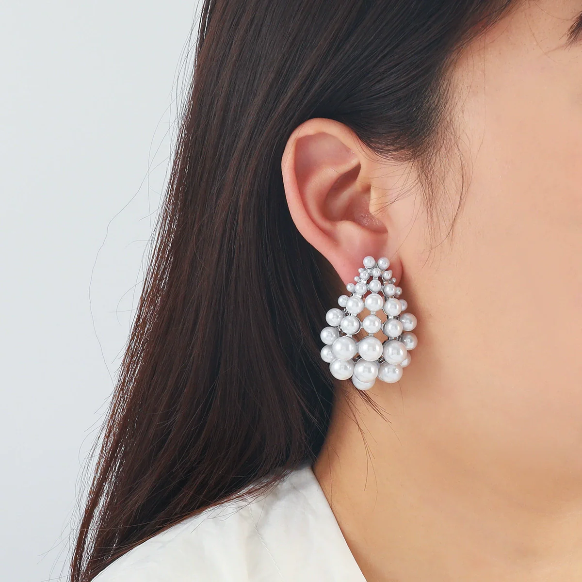 Wholesale Earrings Zinc Alloy Geometric Style Set With Diamonds Retro Light Luxury Imitation Pearl Hollow Design Women's
