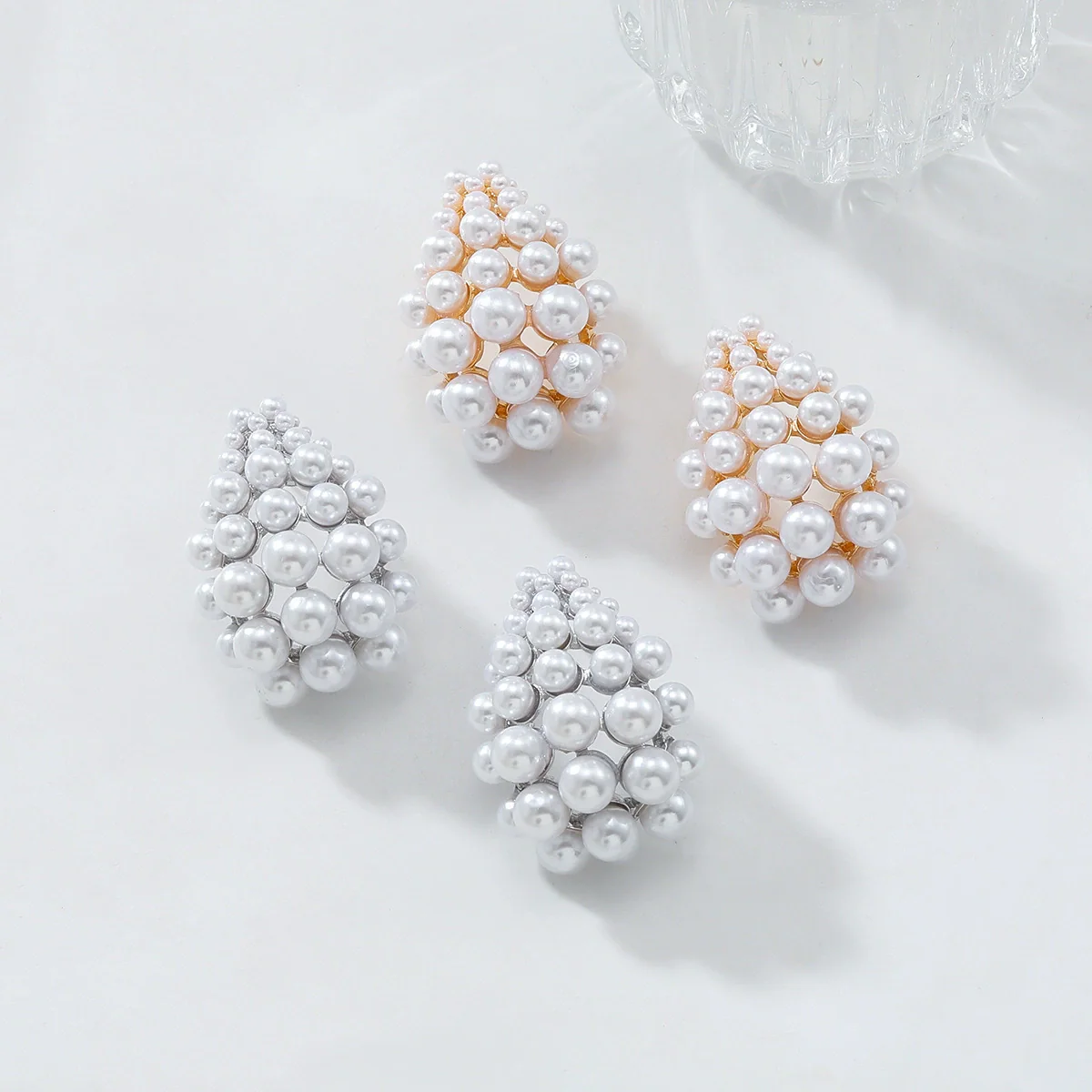 Wholesale Earrings Zinc Alloy Geometric Style Set With Diamonds Retro Light Luxury Imitation Pearl Hollow Design Women's - Image 3