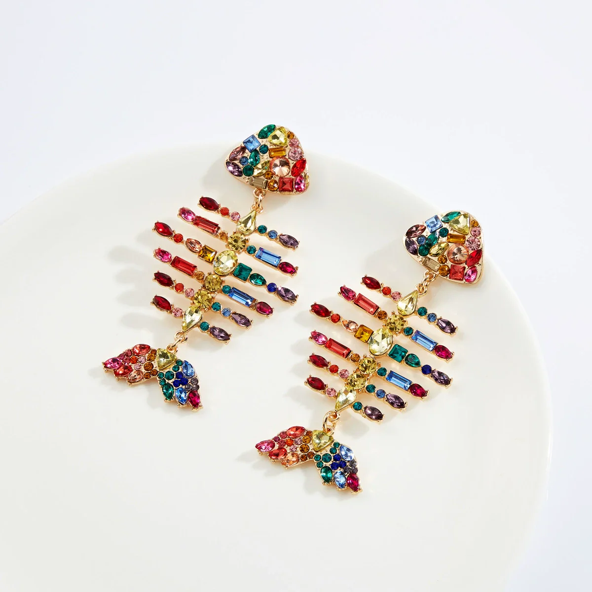 Wholesale Fashion Exaggerated Creative Acrylic Fishbone Colored Diamond Earrings - Image 2