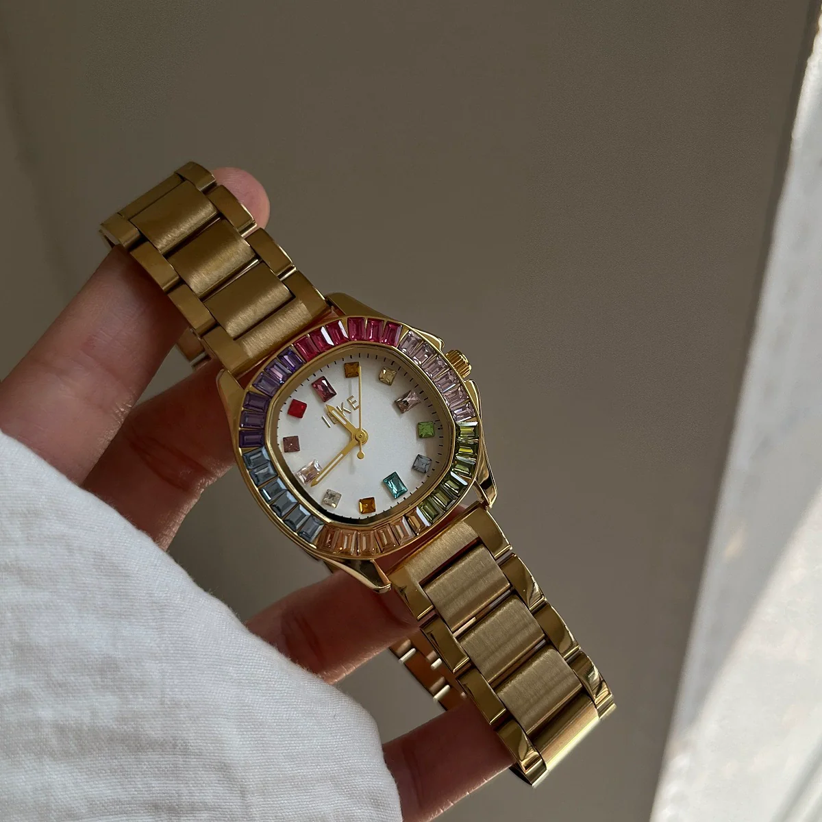 Wholesale Fashion Light Luxury Quartz Watch With Alloy Case Stainless Steel Band Butterfly Buckle And Square Dial - Image 2