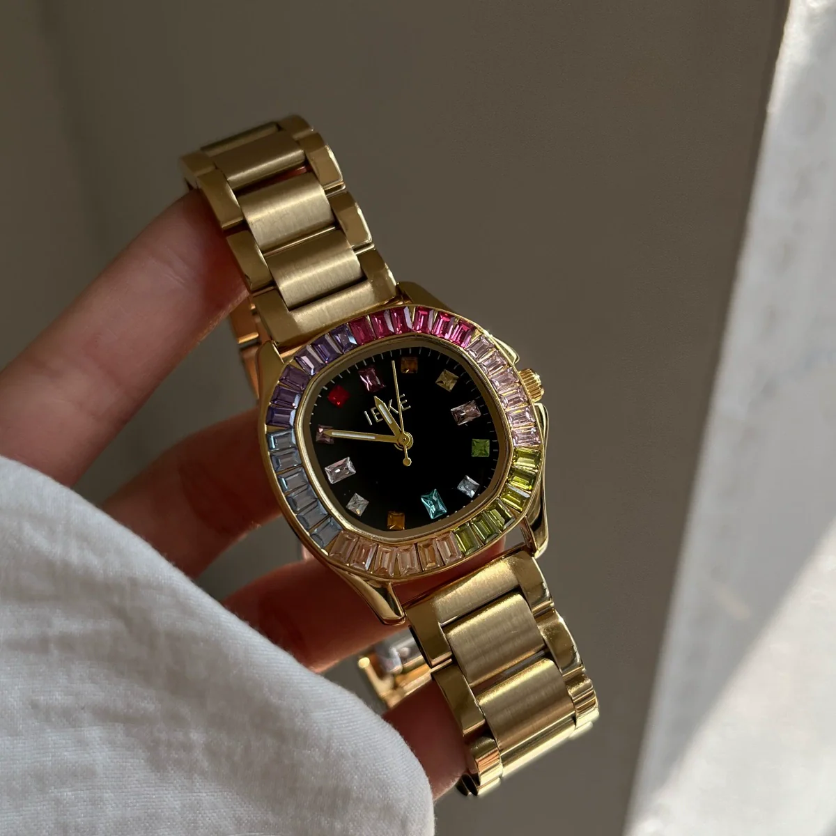 Wholesale Fashion Light Luxury Quartz Watch With Alloy Case Stainless Steel Band Butterfly Buckle And Square Dial - Image 3