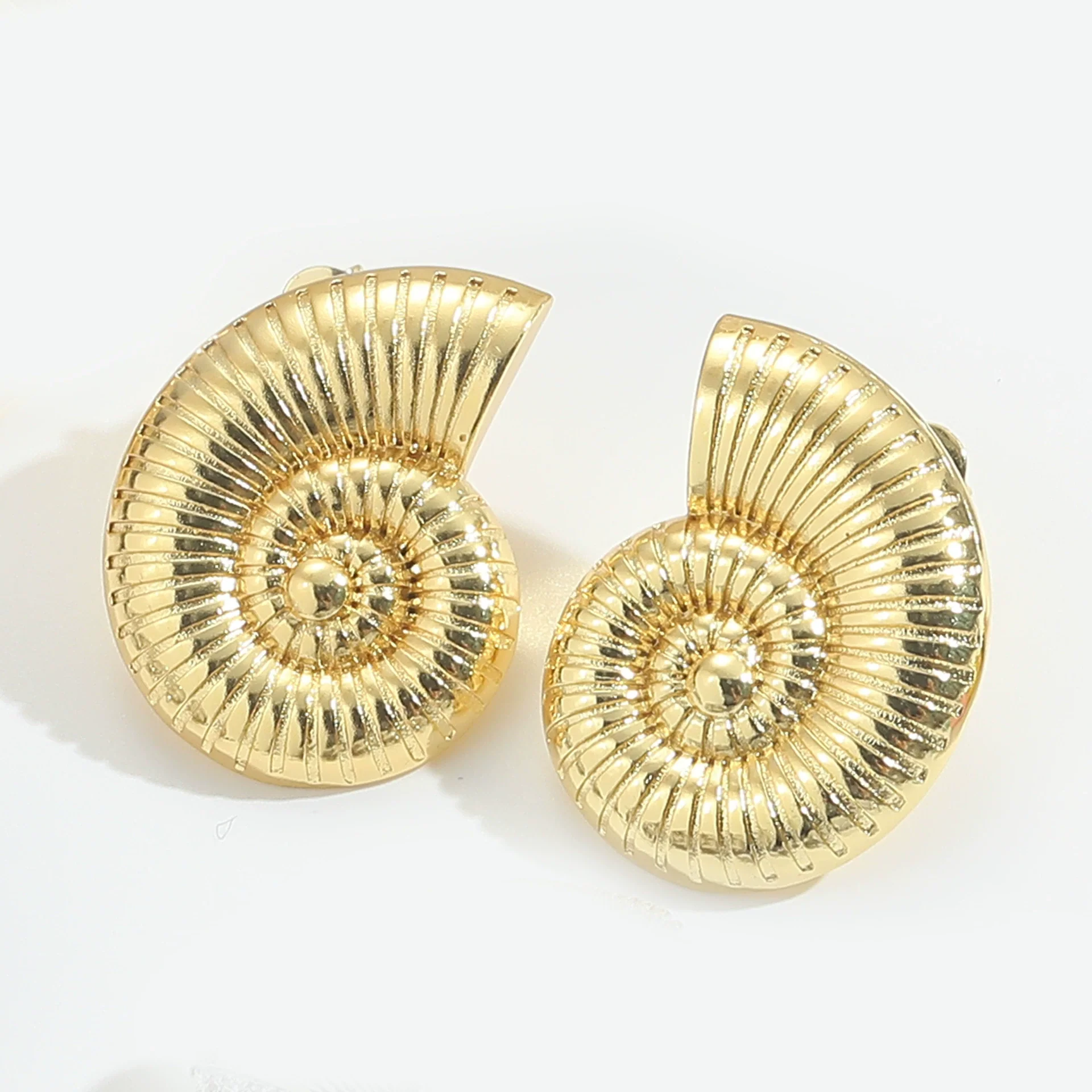 Wholesale Fashion Retro Glossy Copper Plated Spiral Conch Shape Animal Zodiac Design Earrings Unisex - Image 10