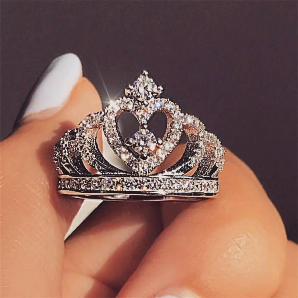 Wholesale Fashion Rings Alloy Zircon Retro Crown Style Unisex Jewelry