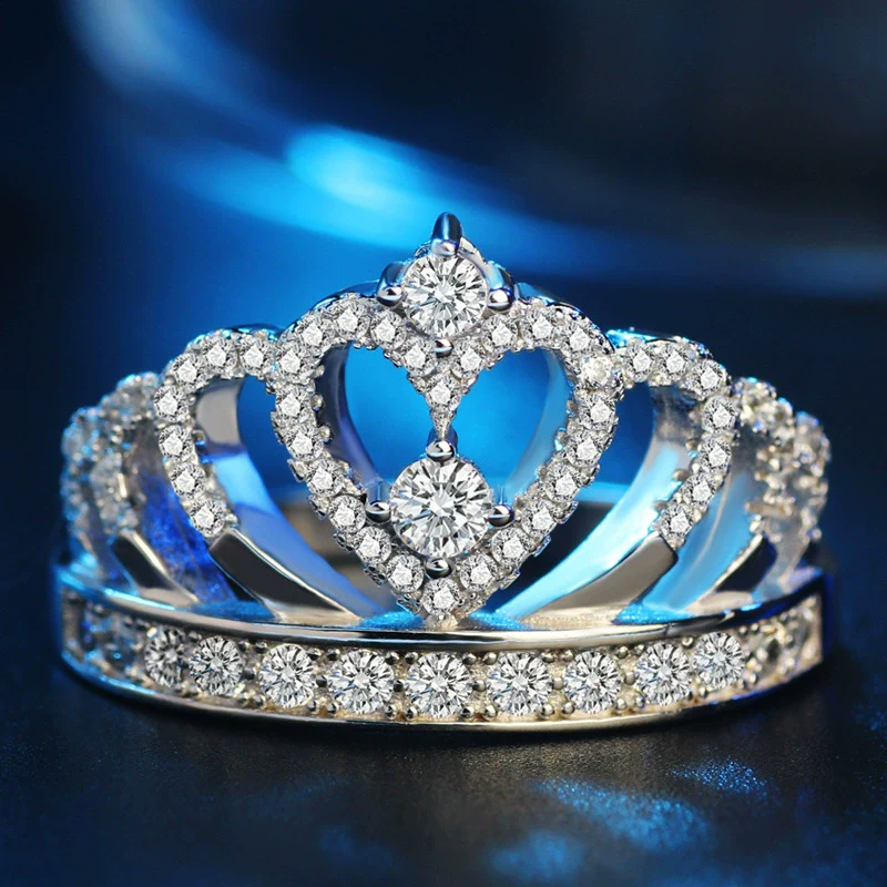Wholesale Fashion Rings Alloy Zircon Retro Crown Style Unisex Jewelry - Image 3