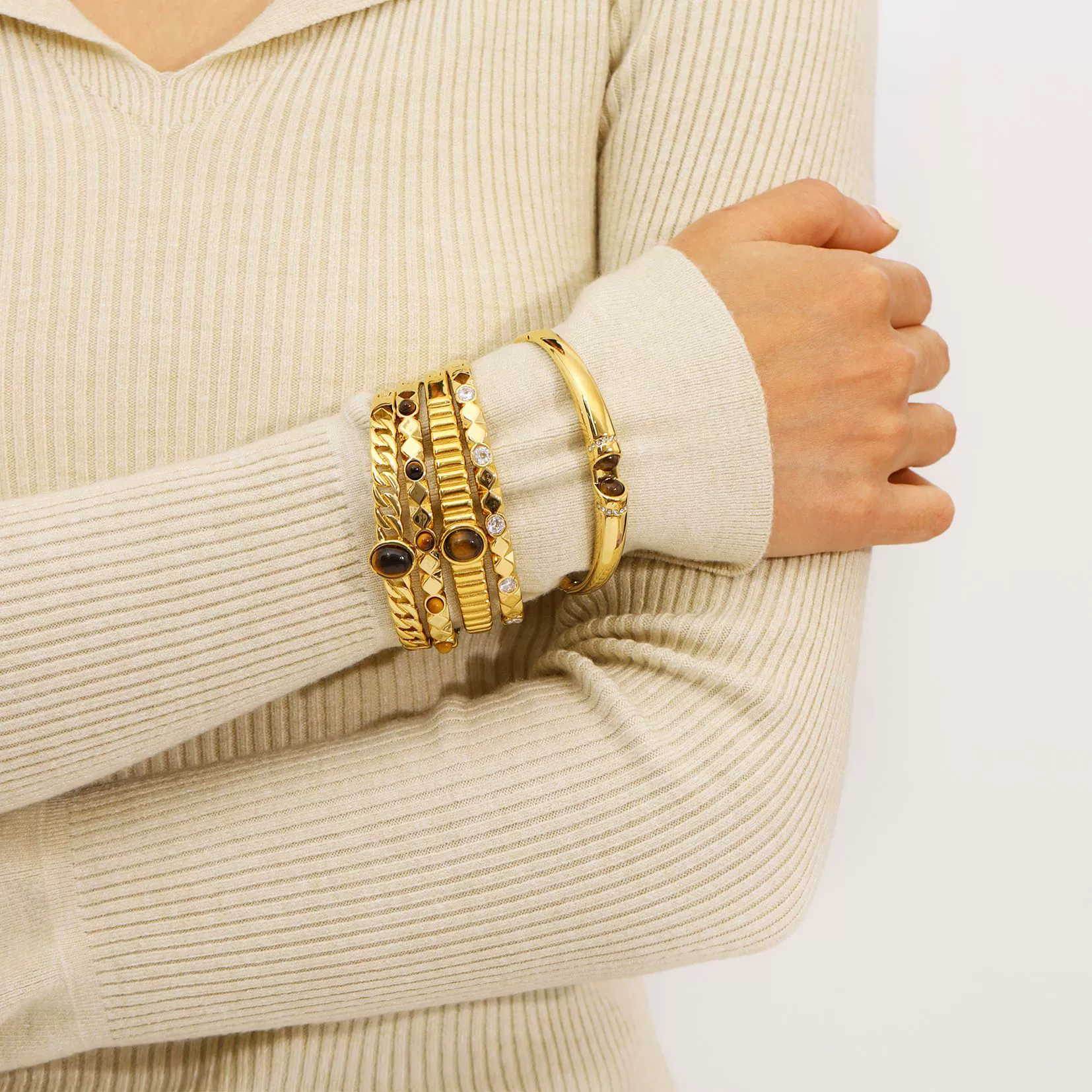 Wholesale Fashionable Geometric Ins Style Stainless Steel 18K Furnace Vacuum Plated Bracelet Inlaid With Pearls And Natural Stones - Image 4