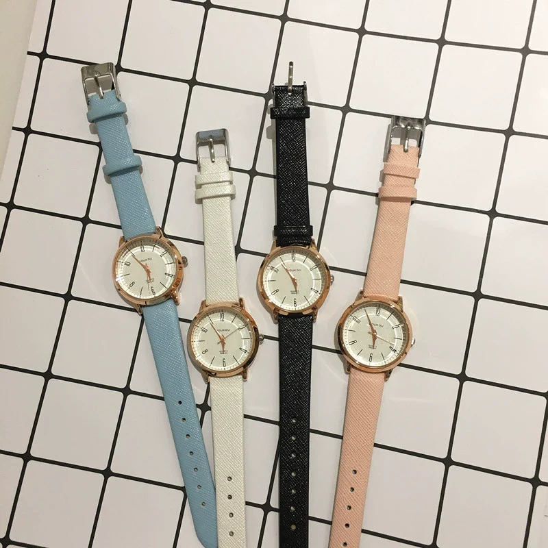Wholesale Female Student Casual Retro Genuine And Imitation Leather Round Dial Quartz Watch With Alloy Case And Stainless Steel Clasp - Image 5