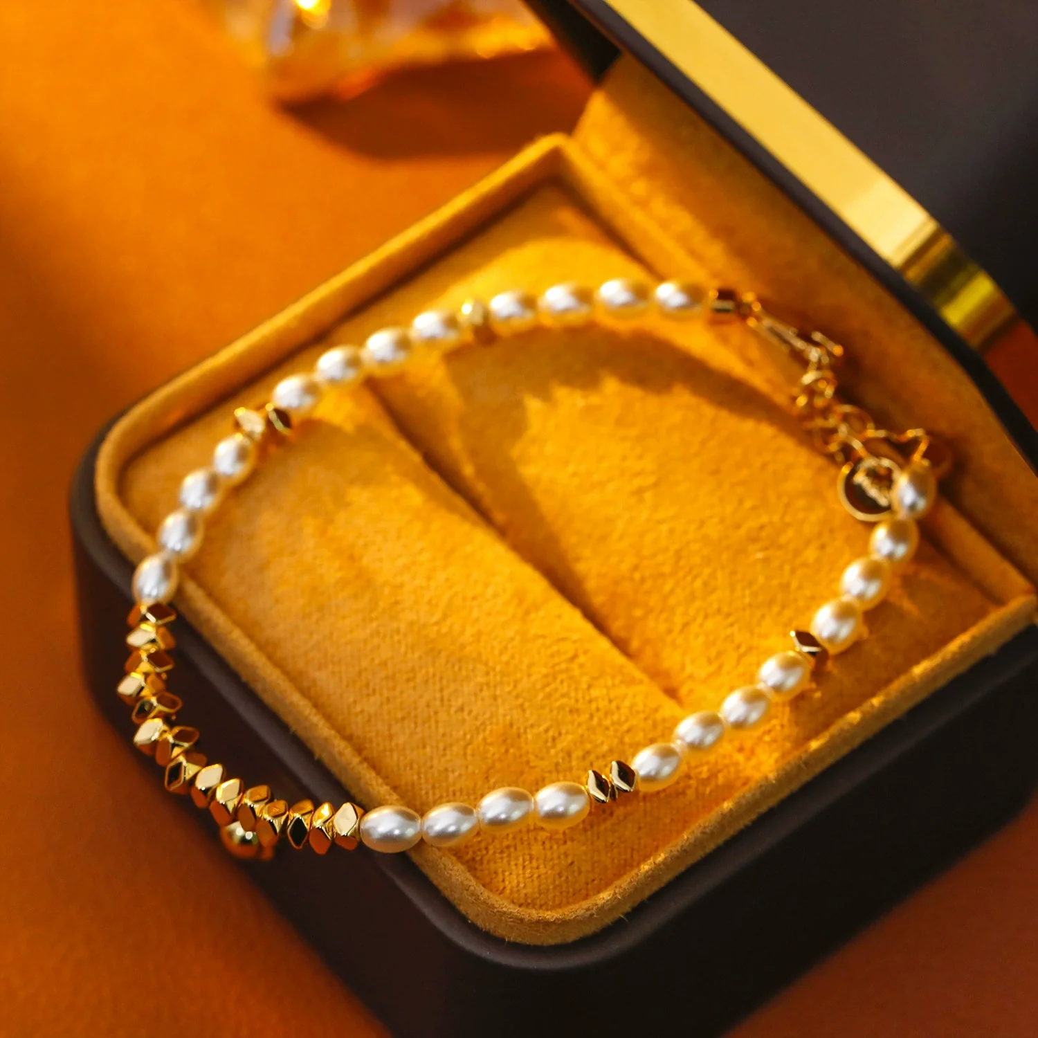 Wholesale Geometric Copper Electroplated Women's Bracelet - Image 6