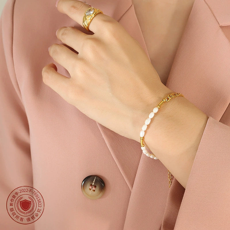 Wholesale Geometric Electroplated Titanium Steel Strip Beaded Chain Bracelet With Freshwater Pearl For Women - Image 2