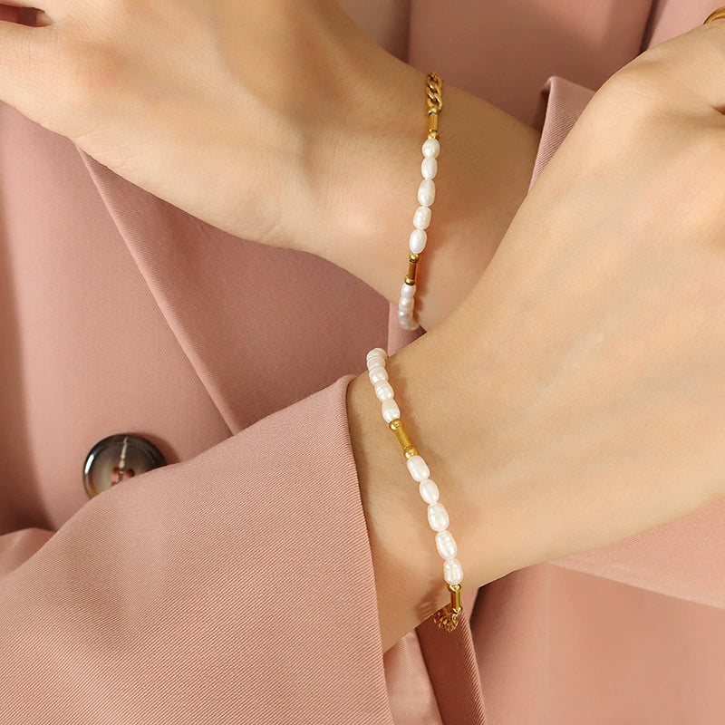 Wholesale Geometric Electroplated Titanium Steel Strip Beaded Chain Bracelet With Freshwater Pearl For Women - Image 3